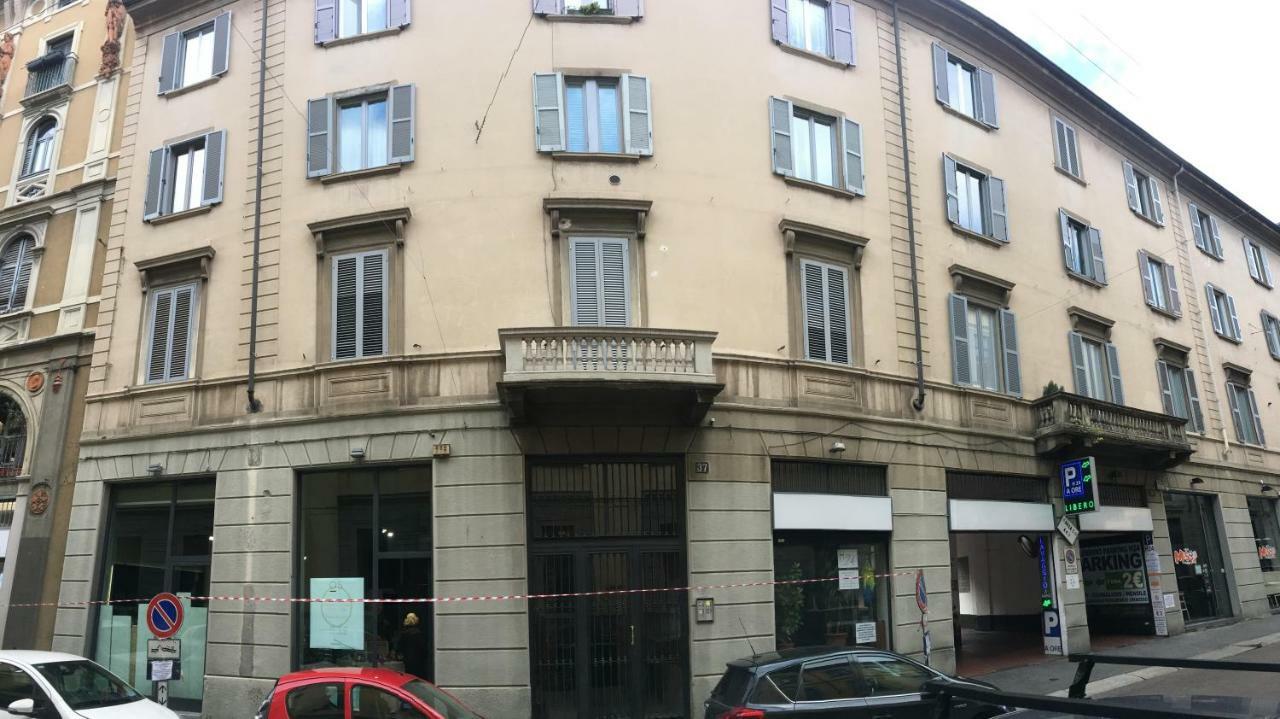 Apartment Solferino 37 Milano Eksteriør billede